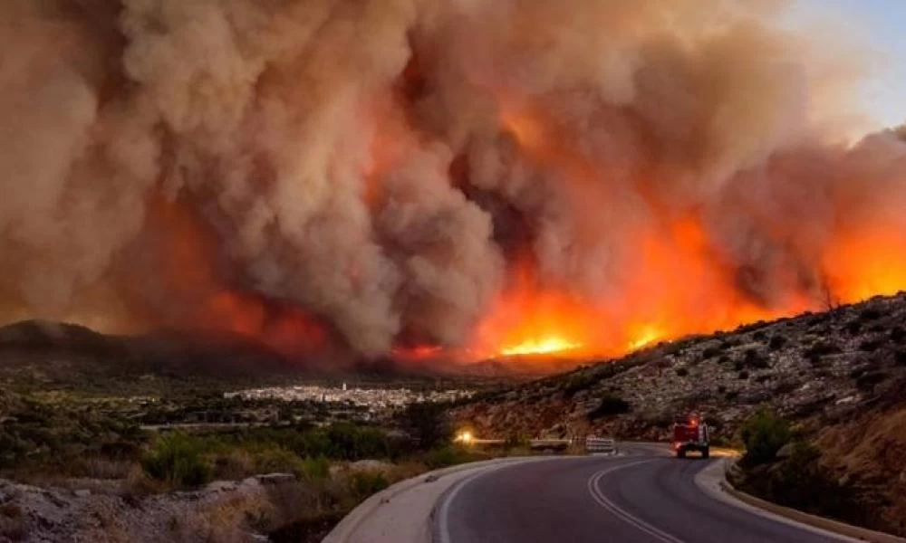 Κεφαλονιά: Τέθηκε υπό μερικό έλεγχο η πυρκαγιά στην Αγία Ειρήνη